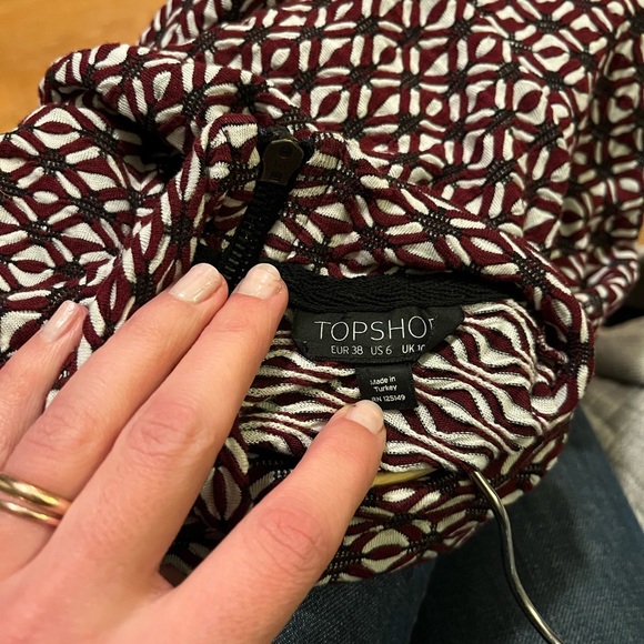Topshop high neckline patterned dress size 6 - Picture 5 of 5